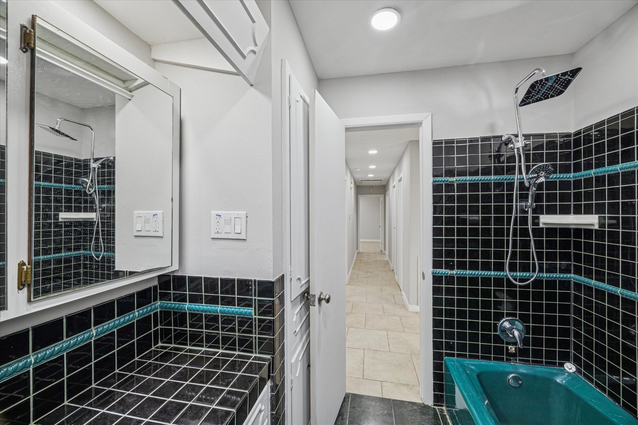 1703 Raintree Street Property Photo 15
