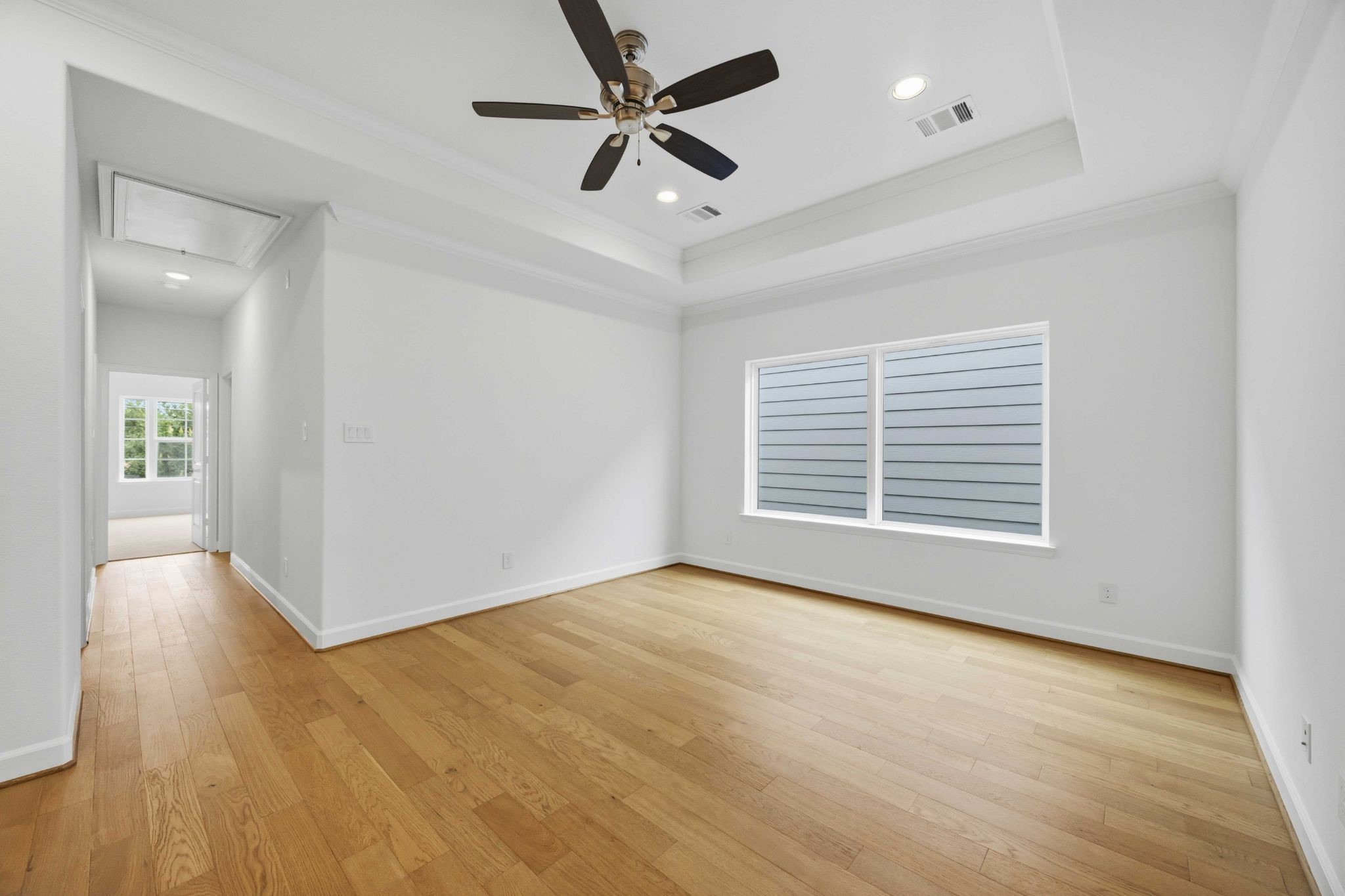 5527 Katy Freeway Property Photo 15