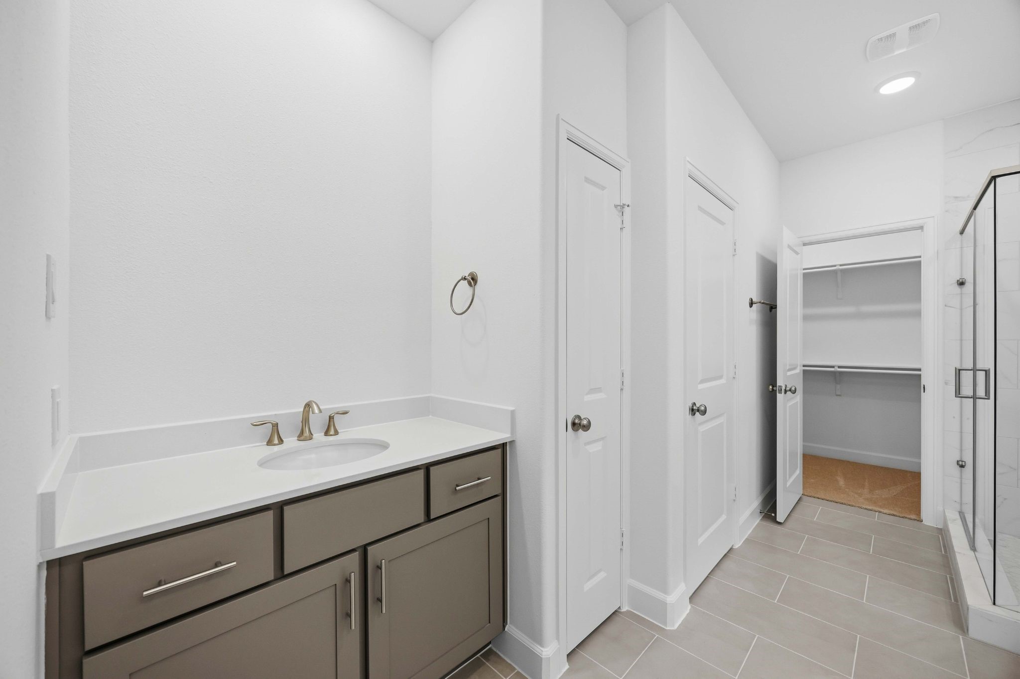 5527 Katy Freeway Property Photo 21