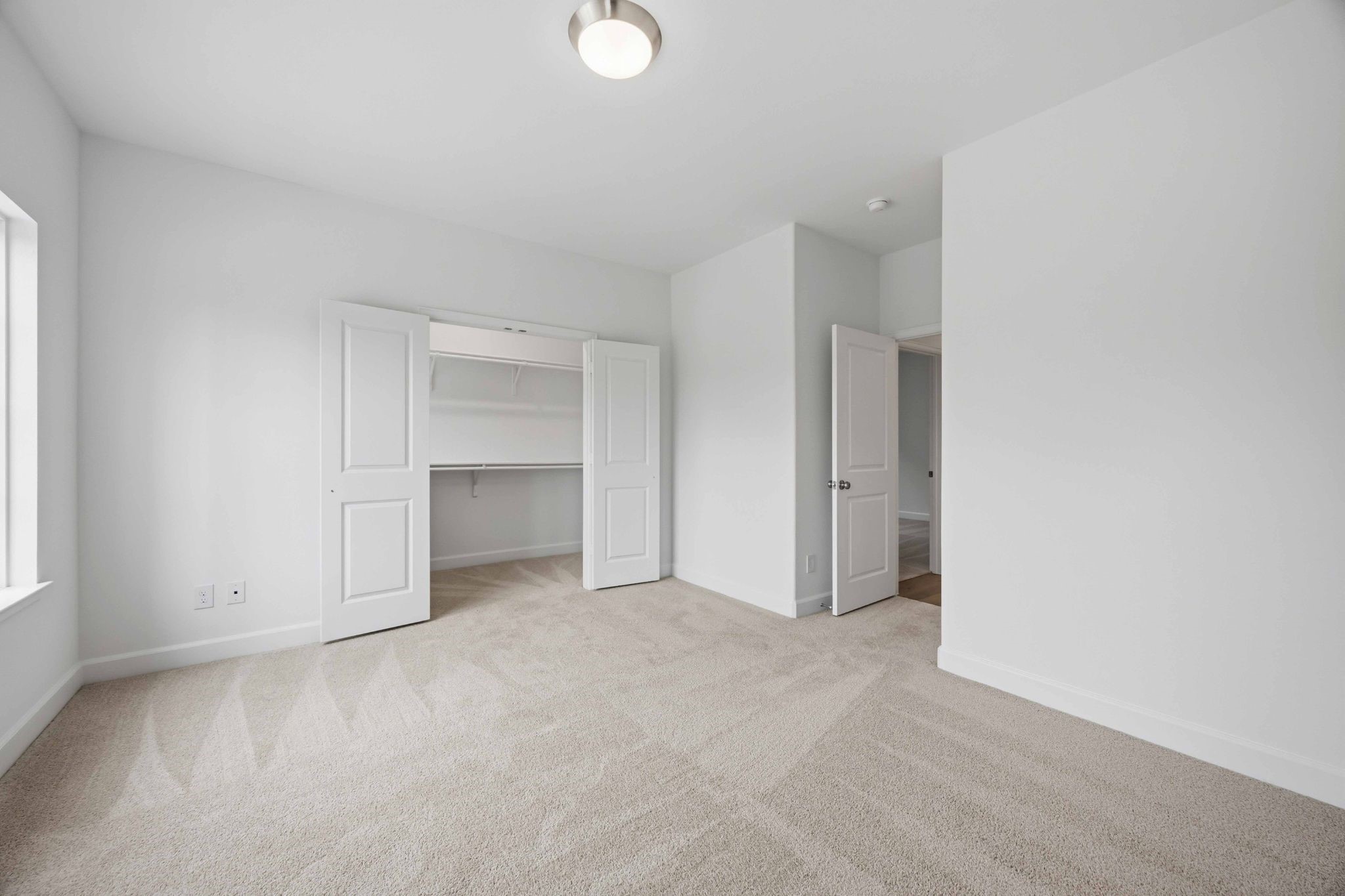 5527 Katy Freeway Property Photo 24