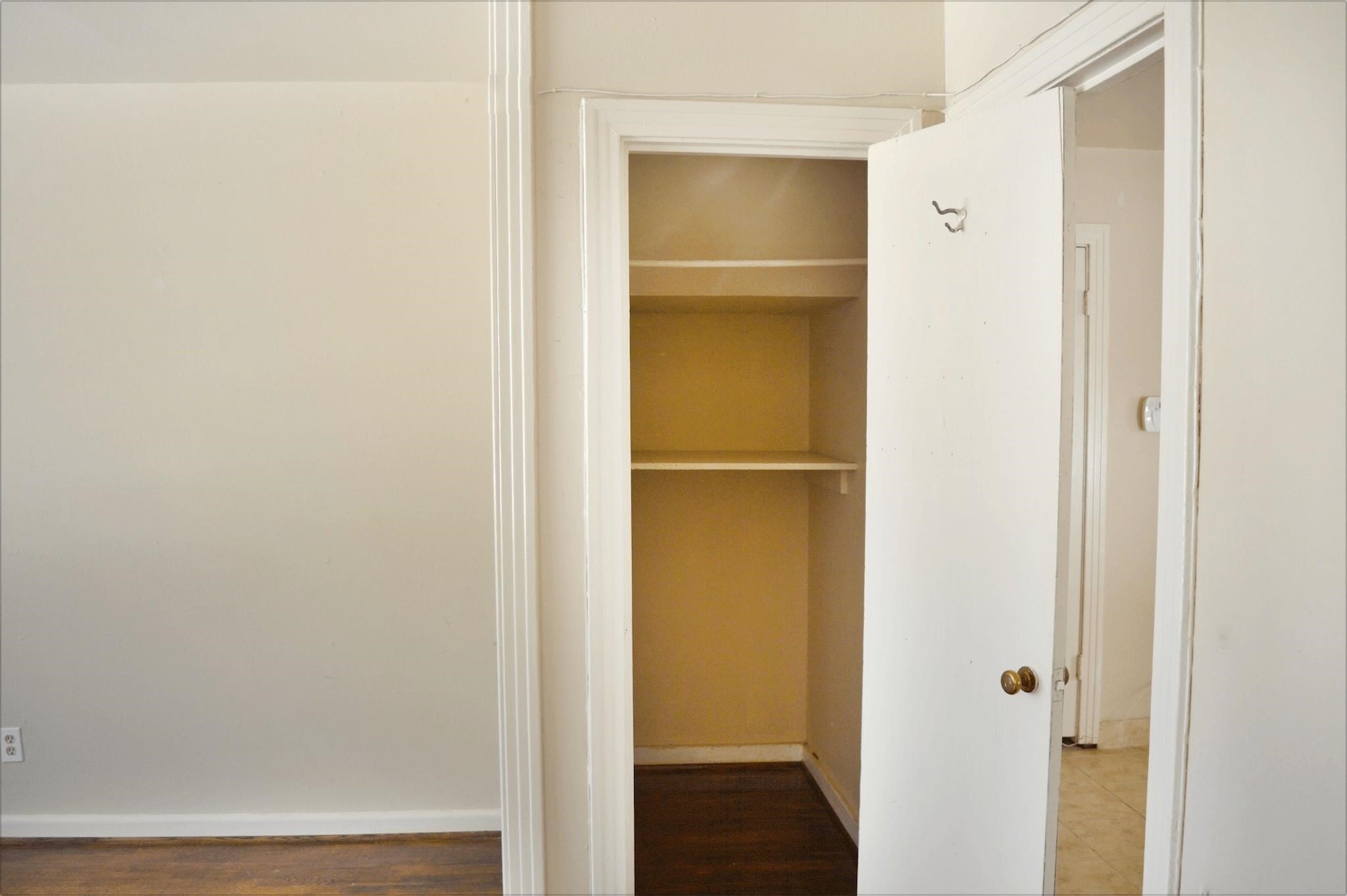 4720 Polk Street Property Photo 10