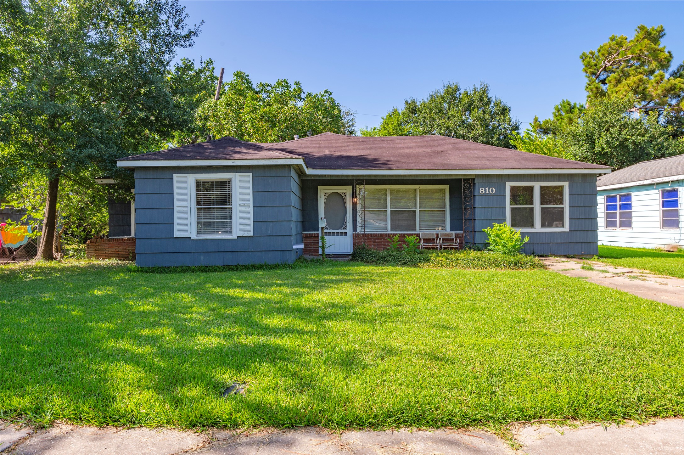 810 Armor Avenue Property Photo 2