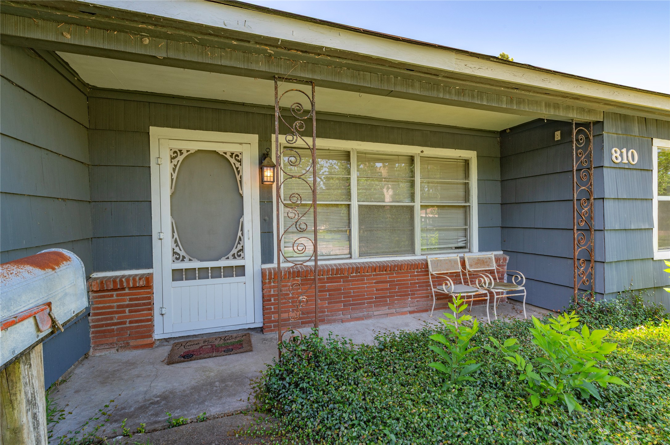 810 Armor Avenue Property Photo 3