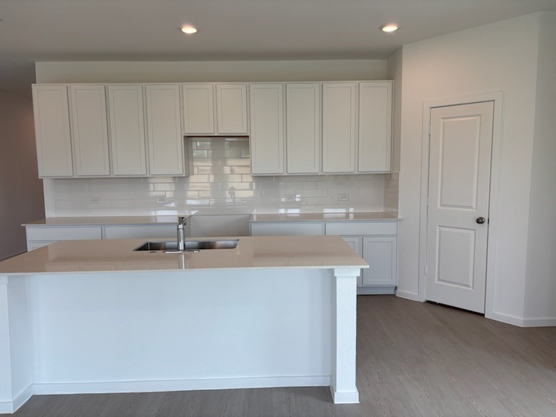 204 Amy Street Property Photo 5