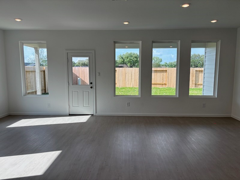 204 Amy Street Property Photo 6