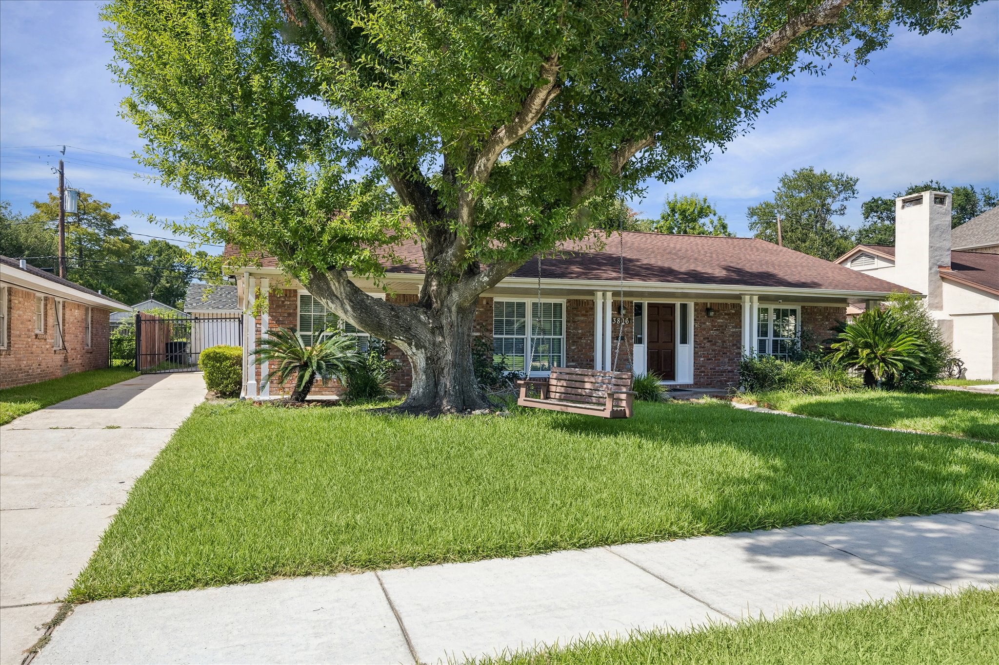 3806 Murworth Dr Property Photo 2
