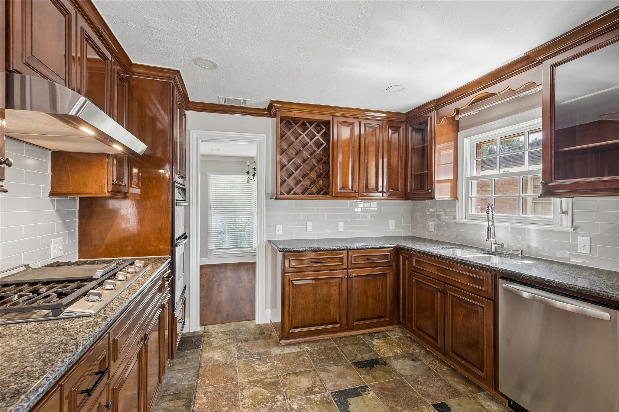 3806 Murworth Dr Property Photo 11