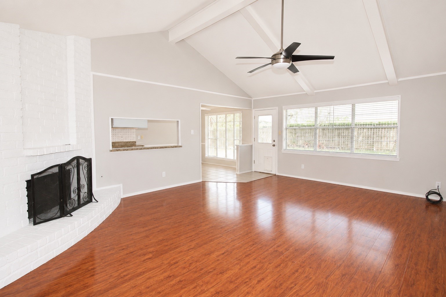 13511 Brook Hollow Drive Property Photo 4