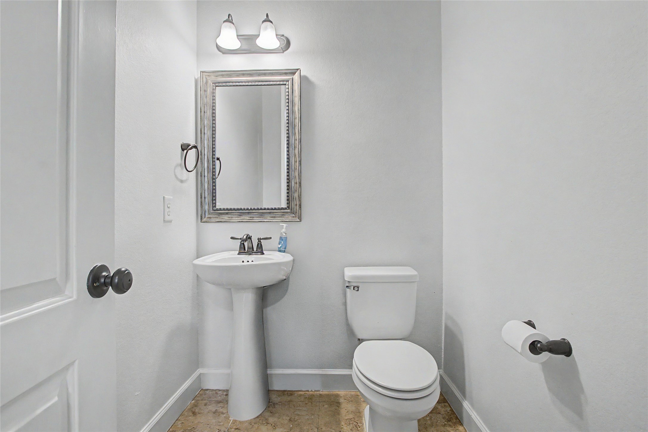 13926 Windwood Falls Lane Property Photo 7