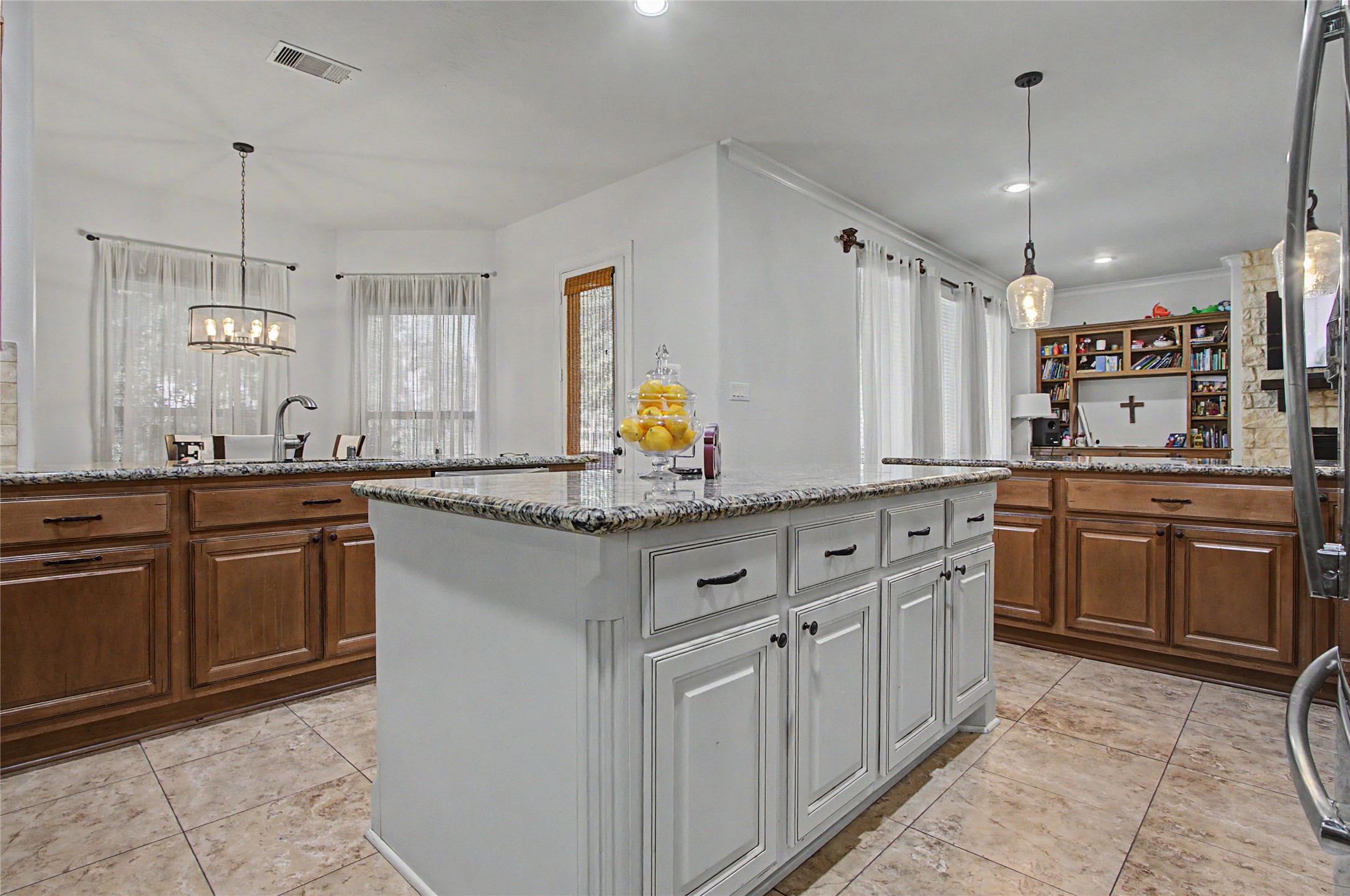 13926 Windwood Falls Lane Property Photo 12