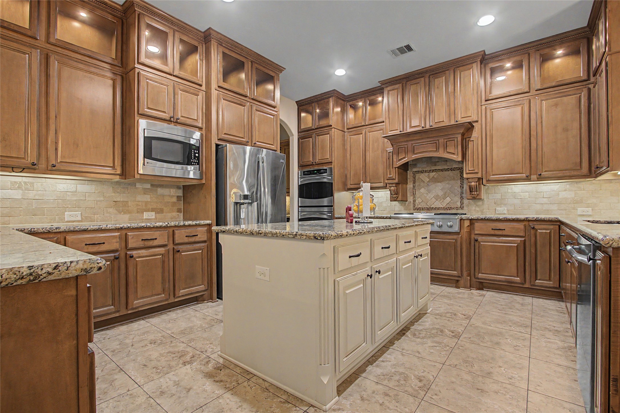 13926 Windwood Falls Lane Property Photo 13
