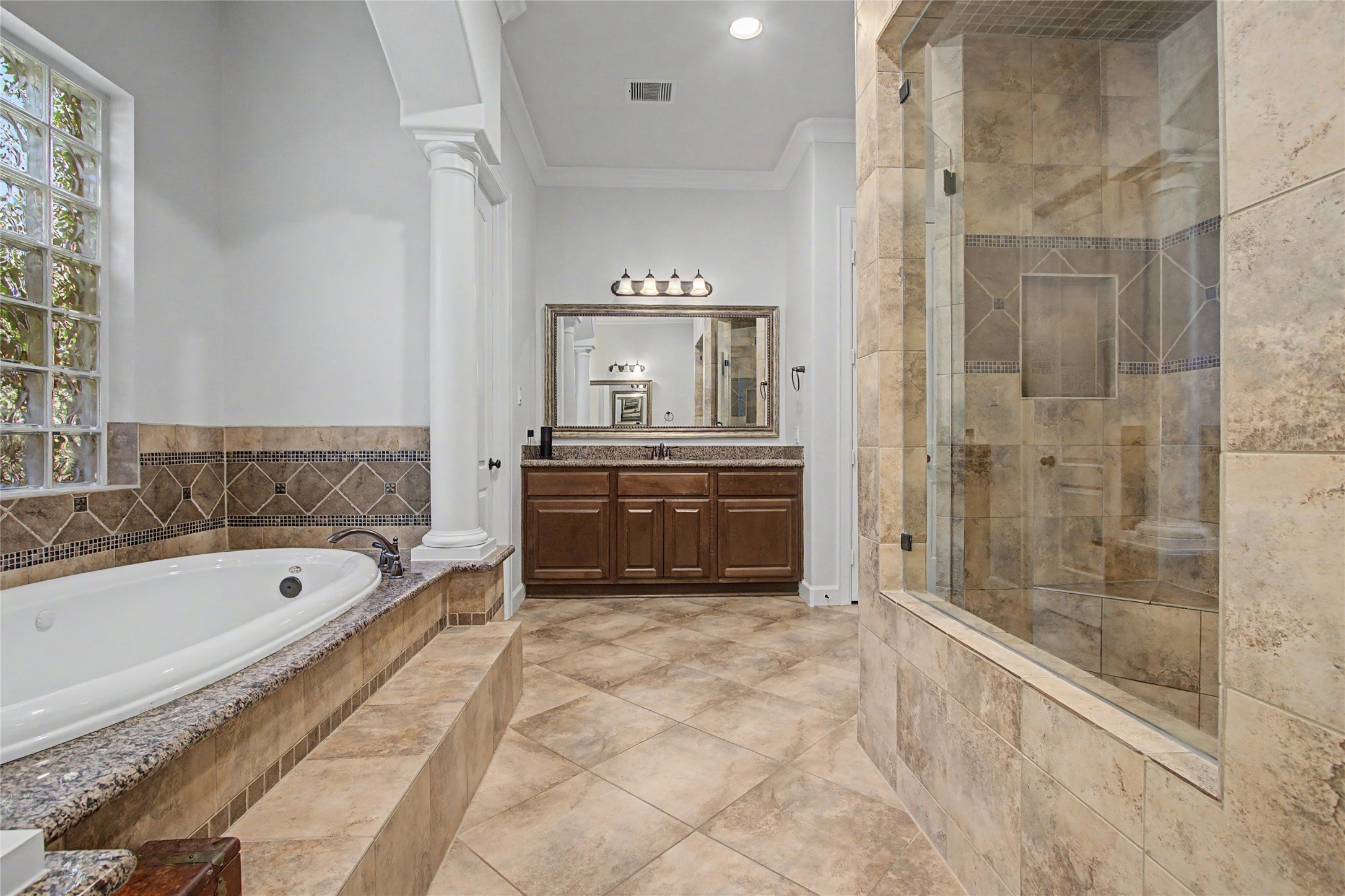 13926 Windwood Falls Lane Property Photo 23