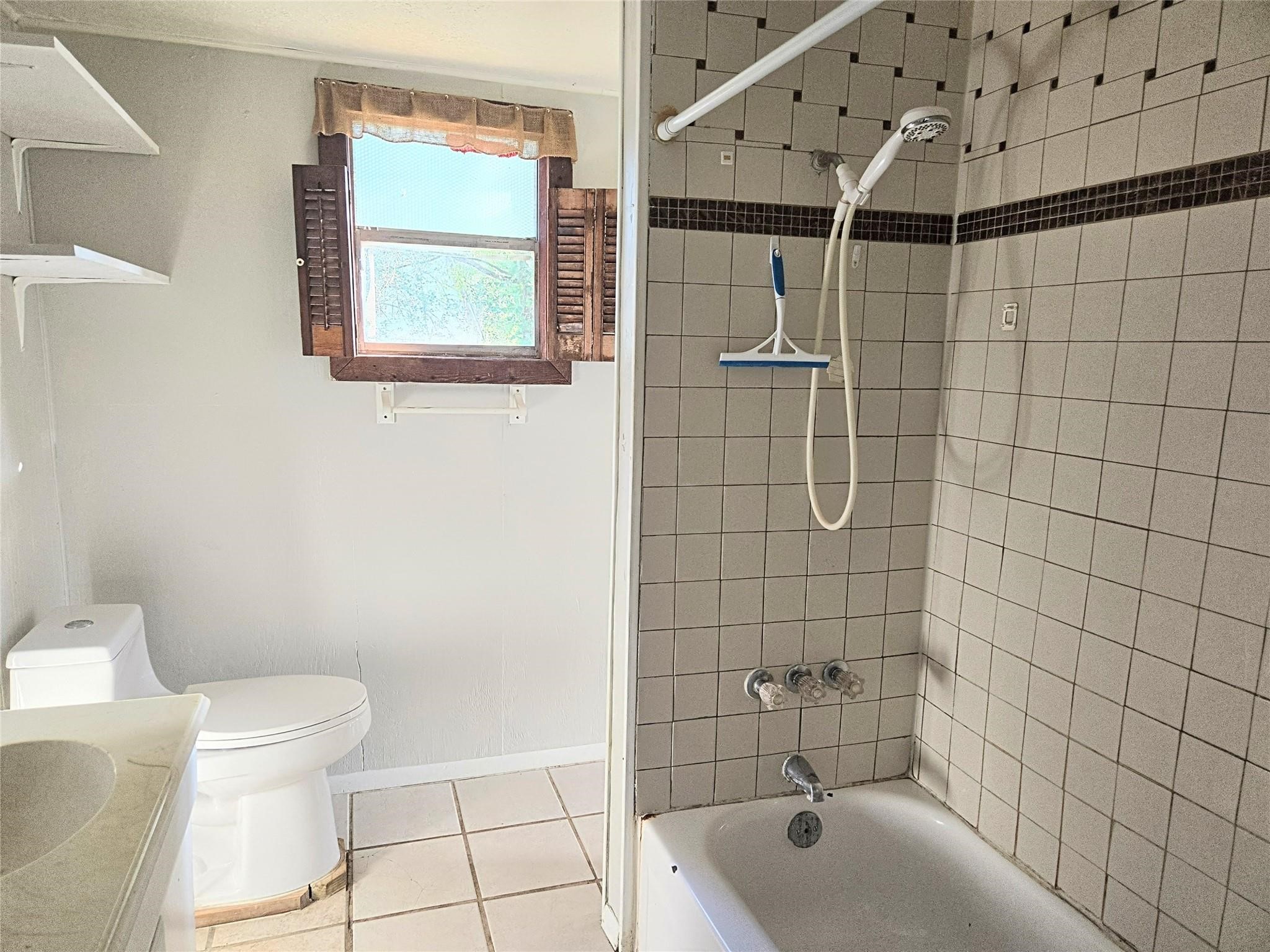 702 Saint Lawrence River Road Property Photo 10