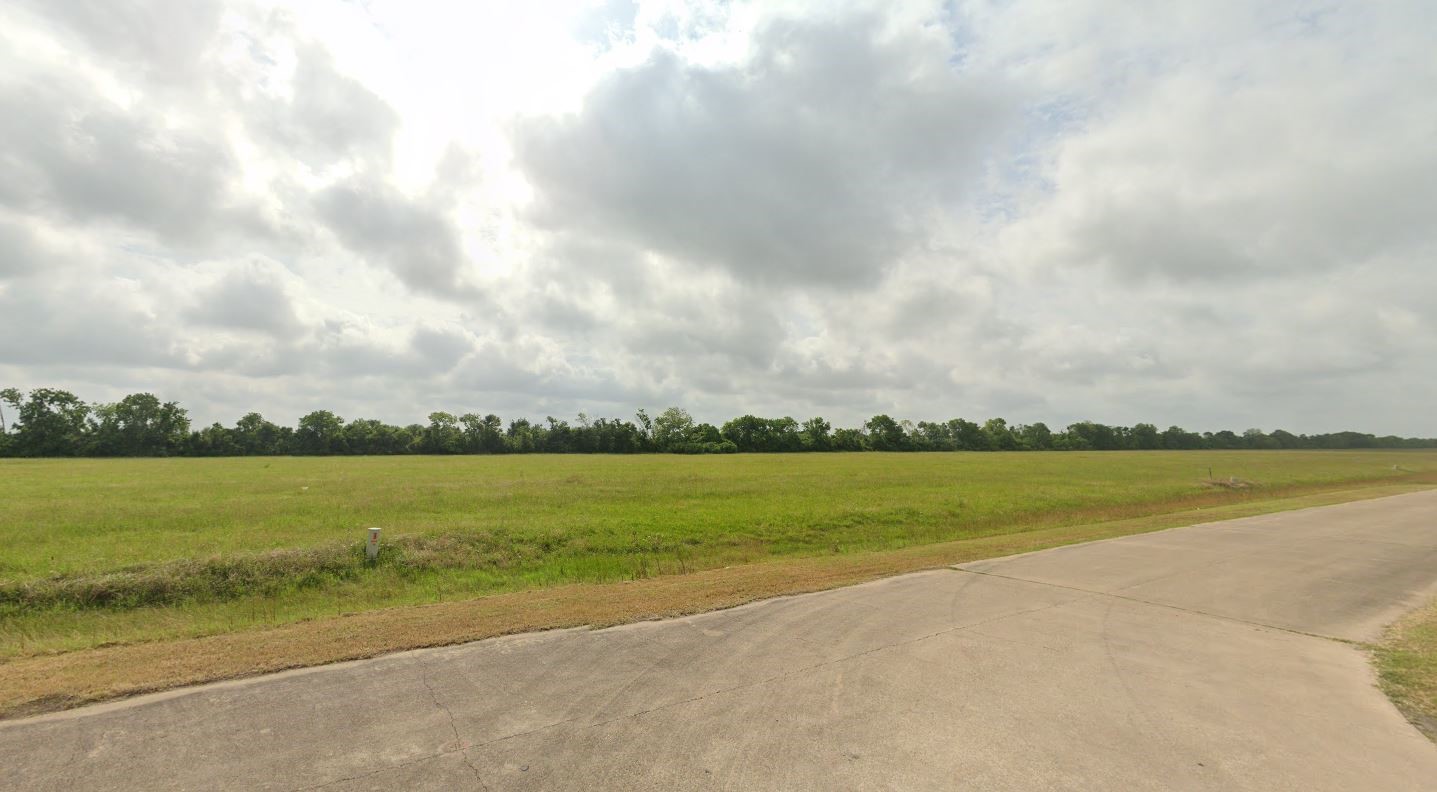 000000 Brahman Trail Property Photo 1