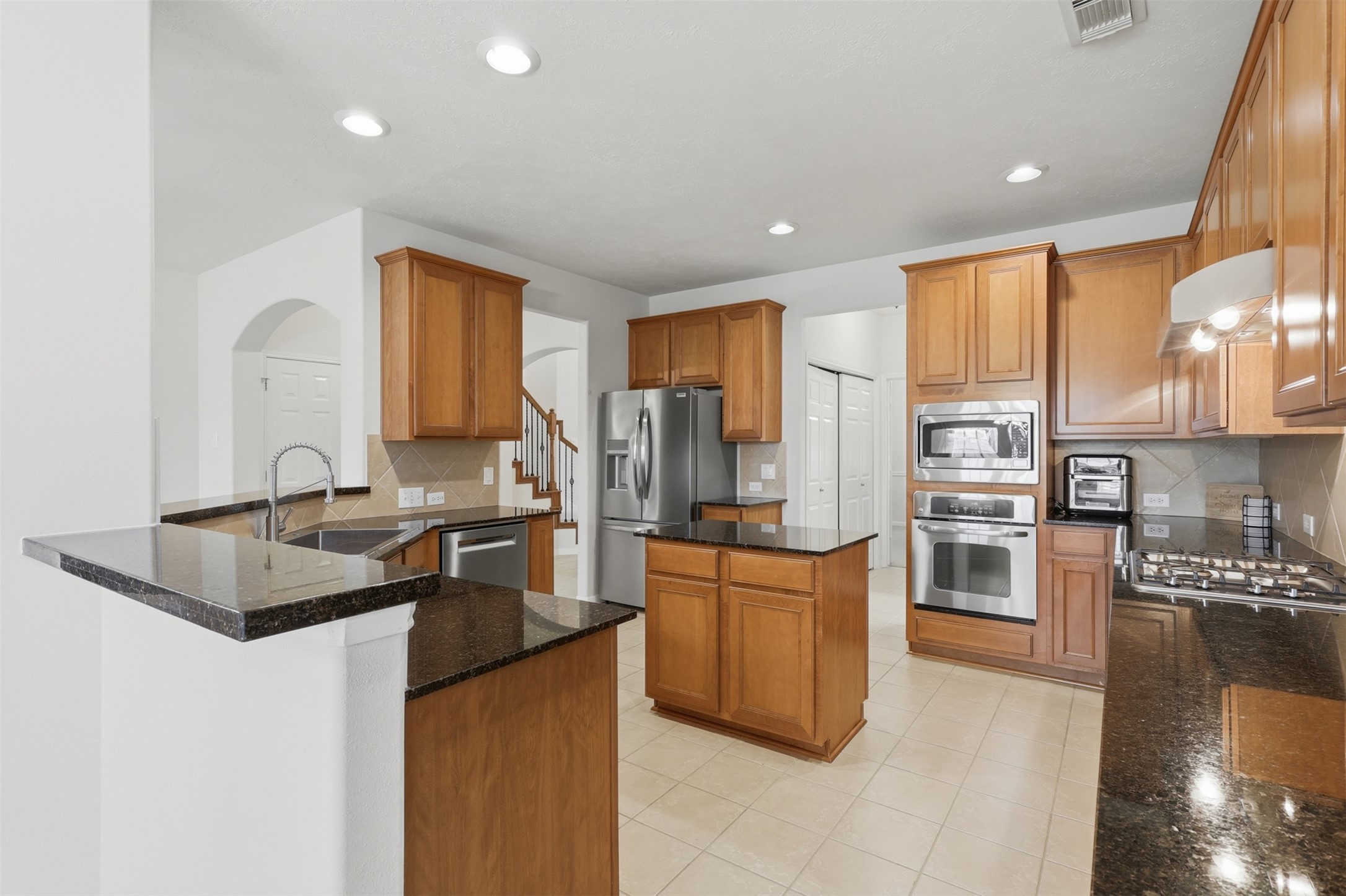 13806 Cove Landing Lane Property Photo 14