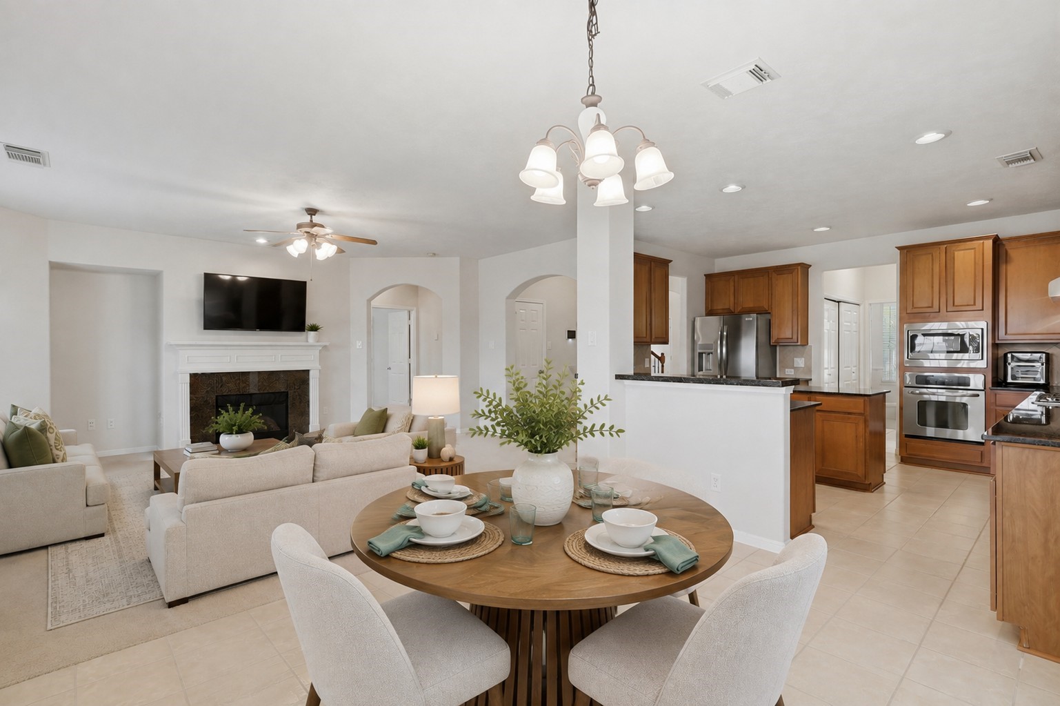 13806 Cove Landing Lane Property Photo 16