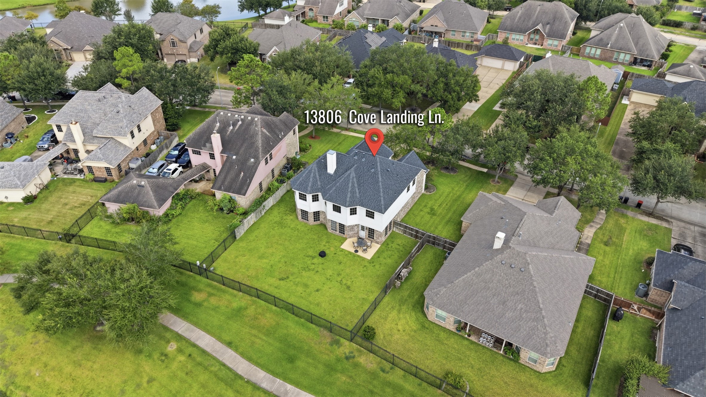13806 Cove Landing Lane Property Photo 40