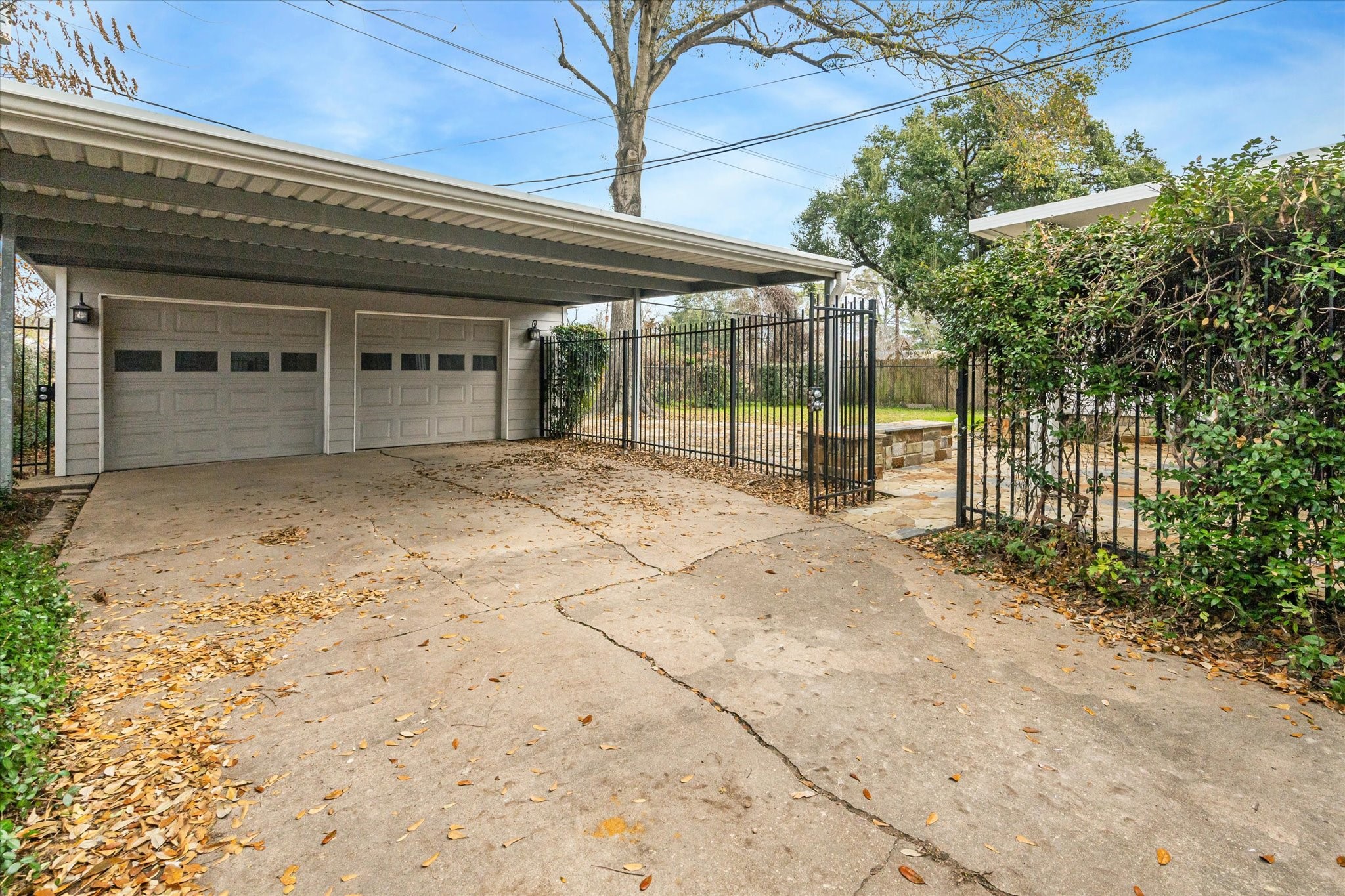 9916 Westview Drive Property Photo 32