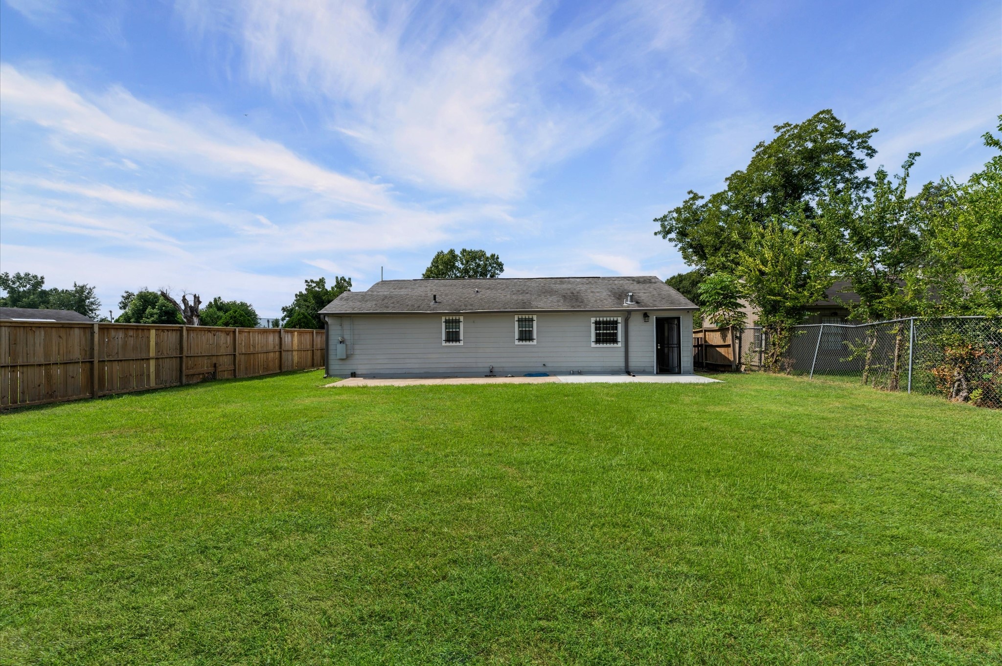 5035 Andrea Street Property Photo 28