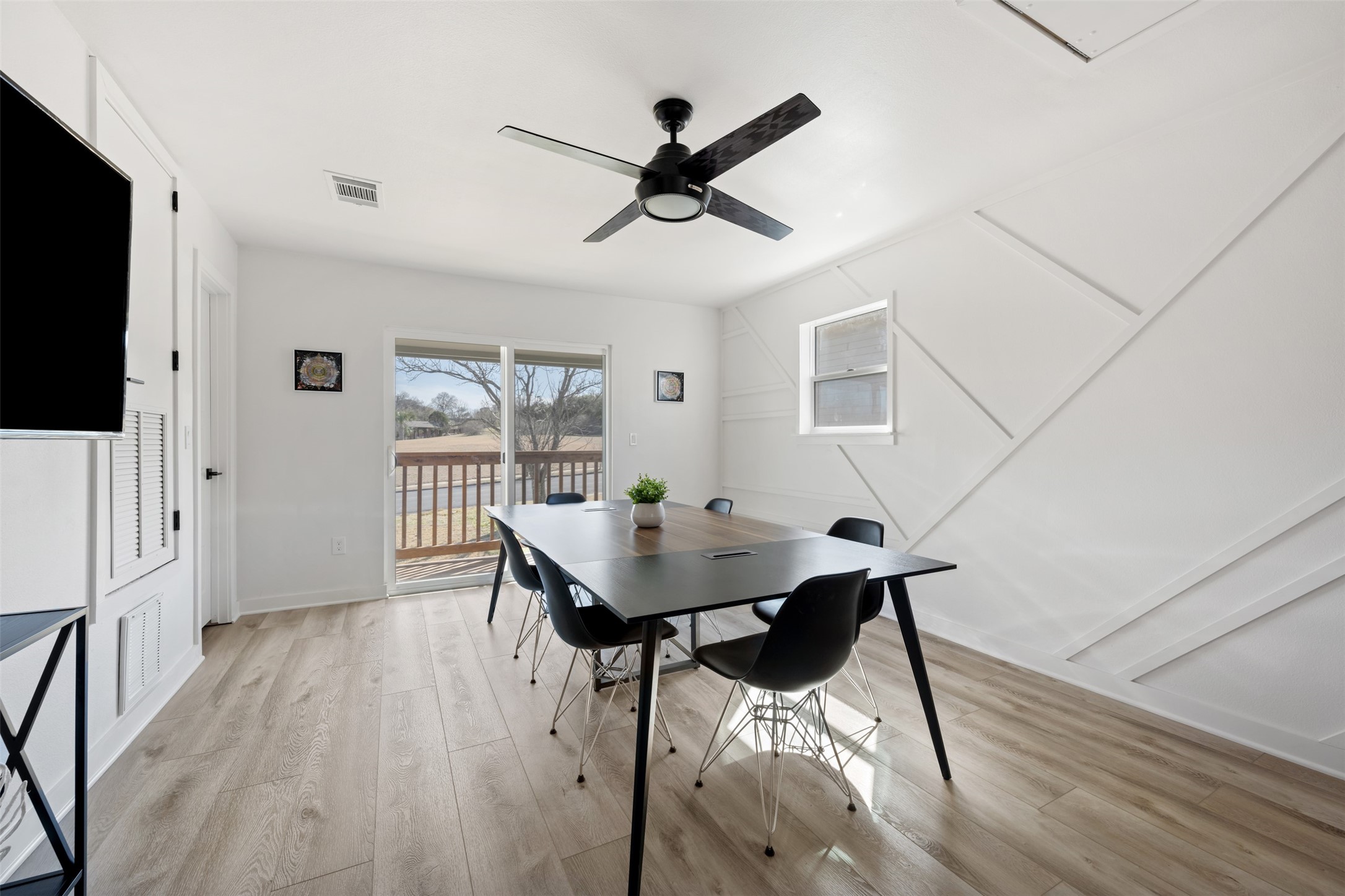 6104 Reicher Drive Property Photo 19