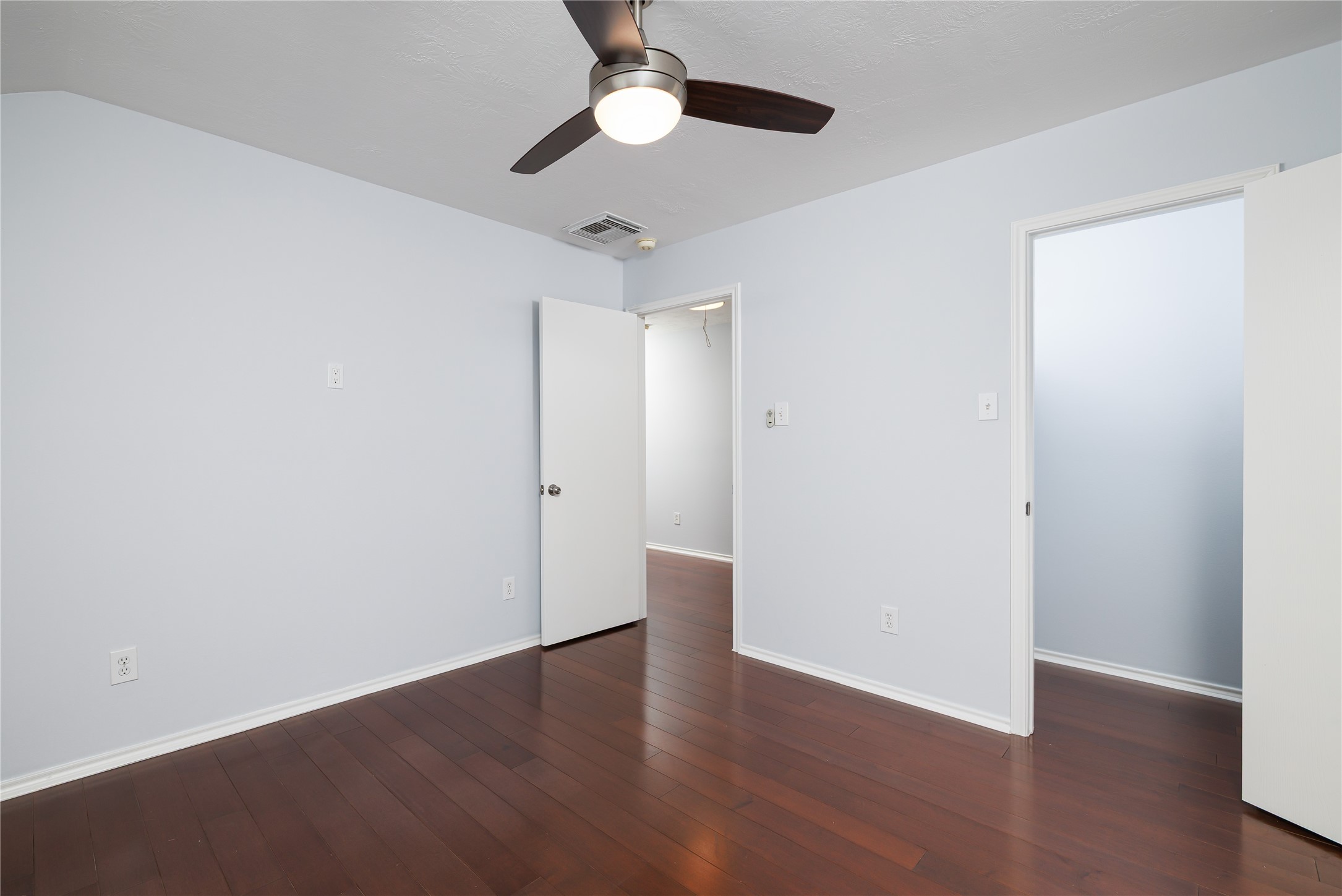 143 S Vesper Bend Circle Property Photo 20