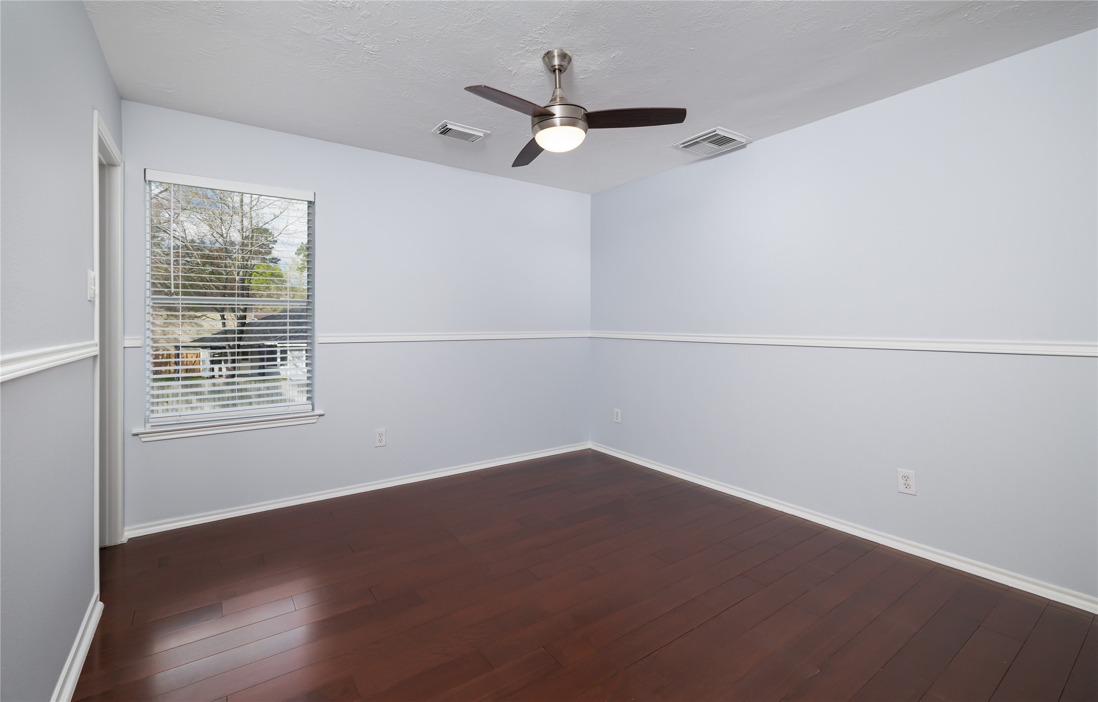 143 S Vesper Bend Circle Property Photo 24