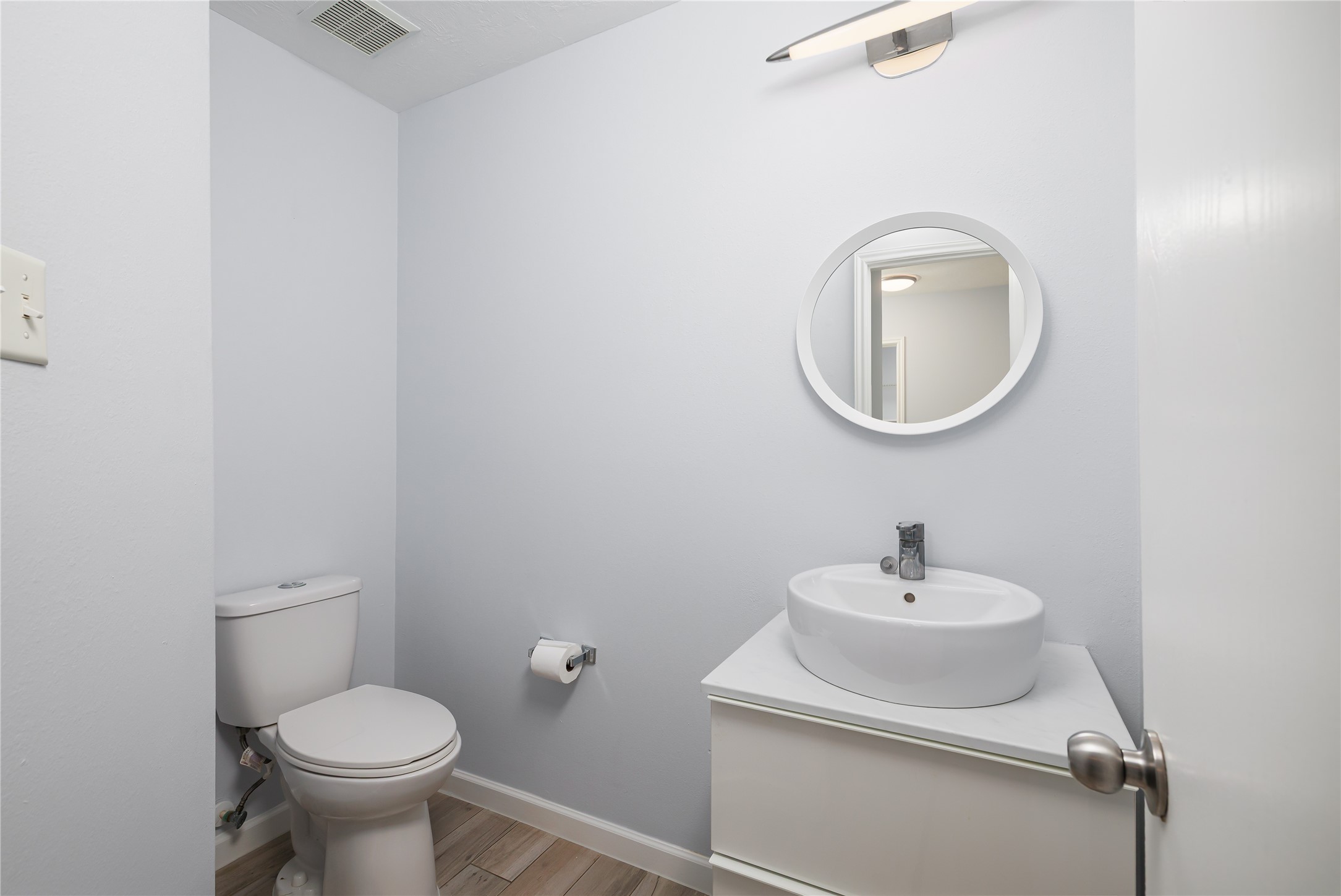 143 S Vesper Bend Circle Property Photo 27