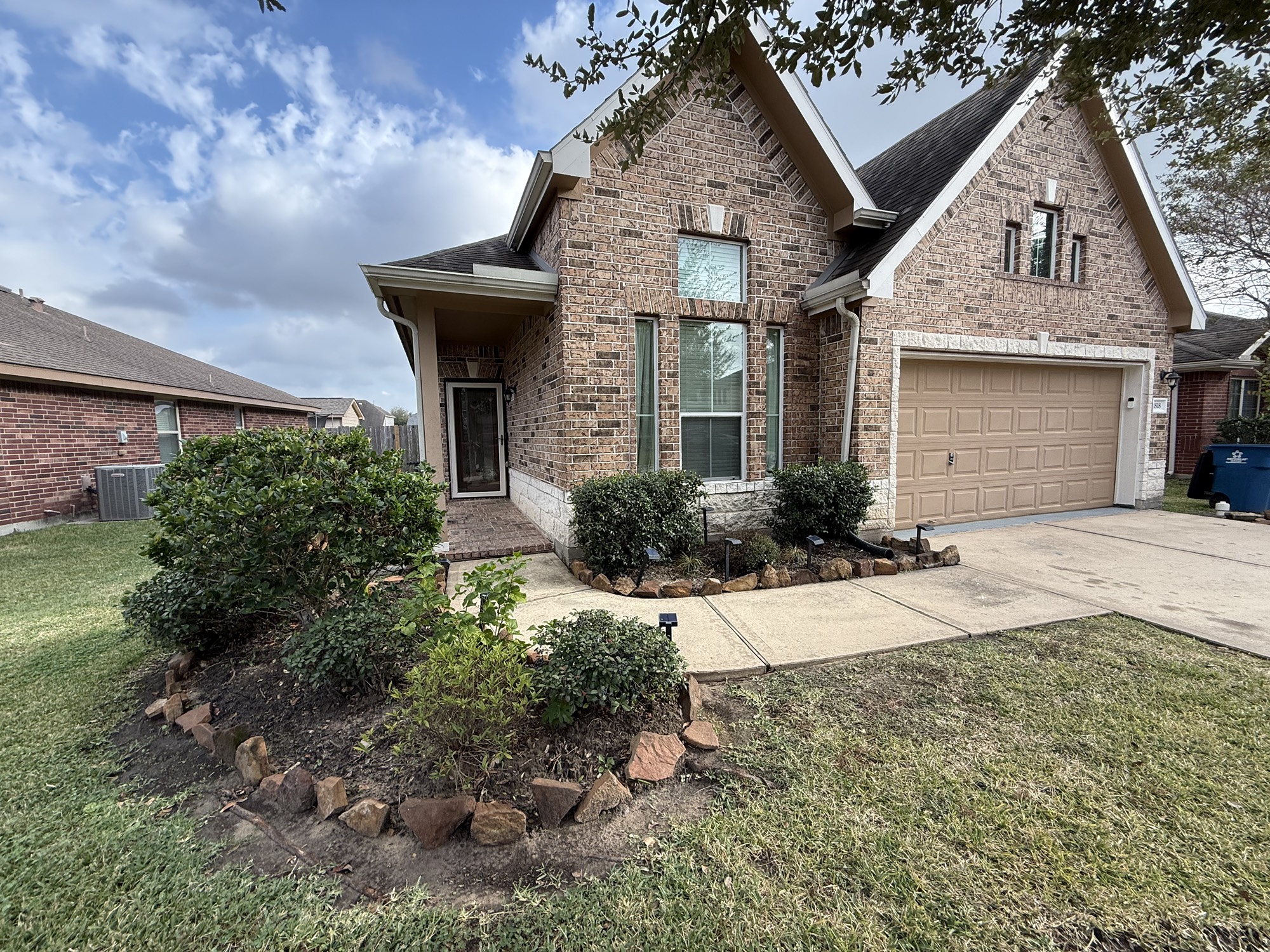 1818 Sonoma Breeze Drive Property Photo 3