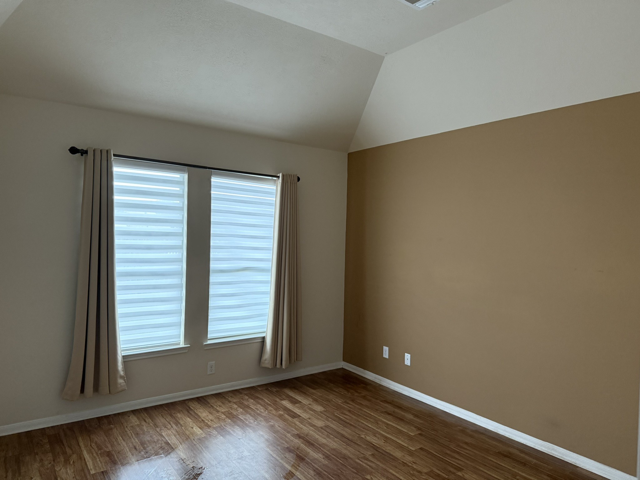 1818 Sonoma Breeze Drive Property Photo 8