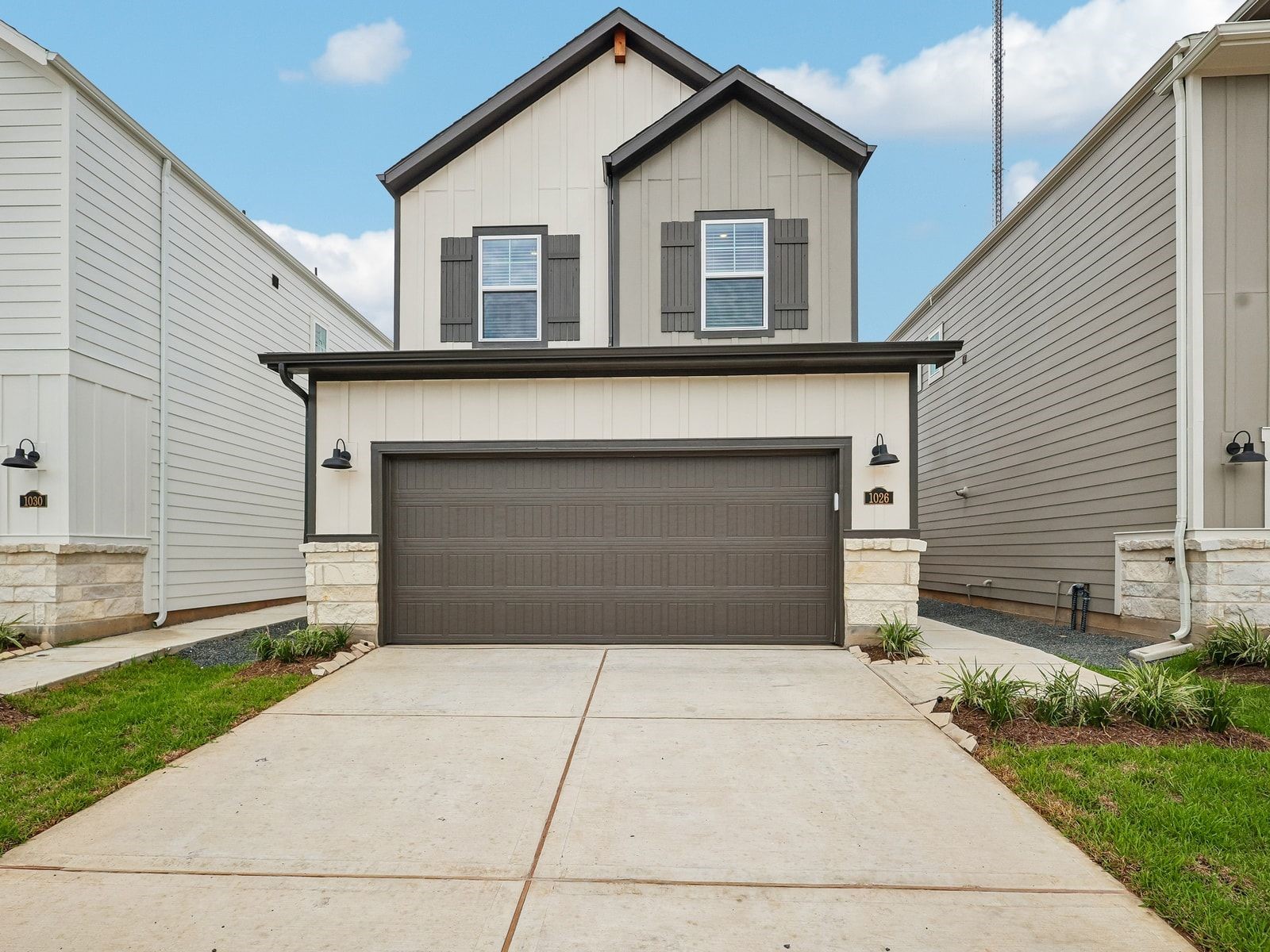 1026 Cedar Place Lane Property Photo 1