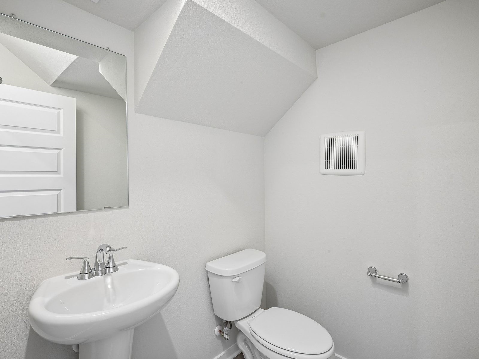 1026 Cedar Place Lane Property Photo 15