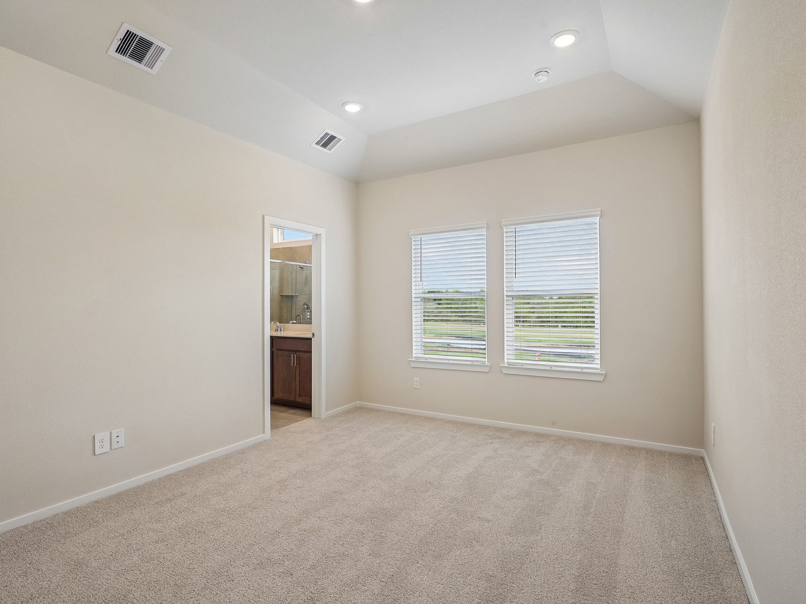 1026 Cedar Place Lane Property Photo 33