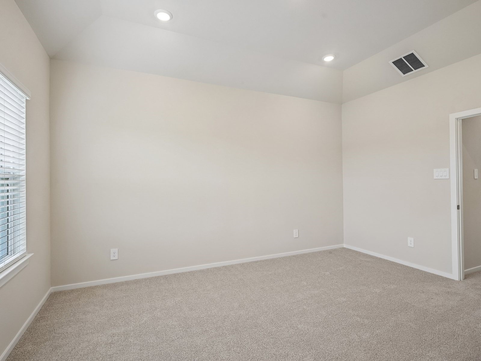 1026 Cedar Place Lane Property Photo 36