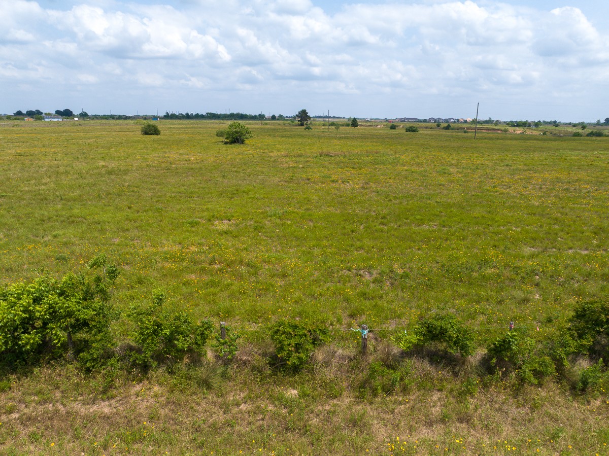 19 Wolchik Road Property Photo 12