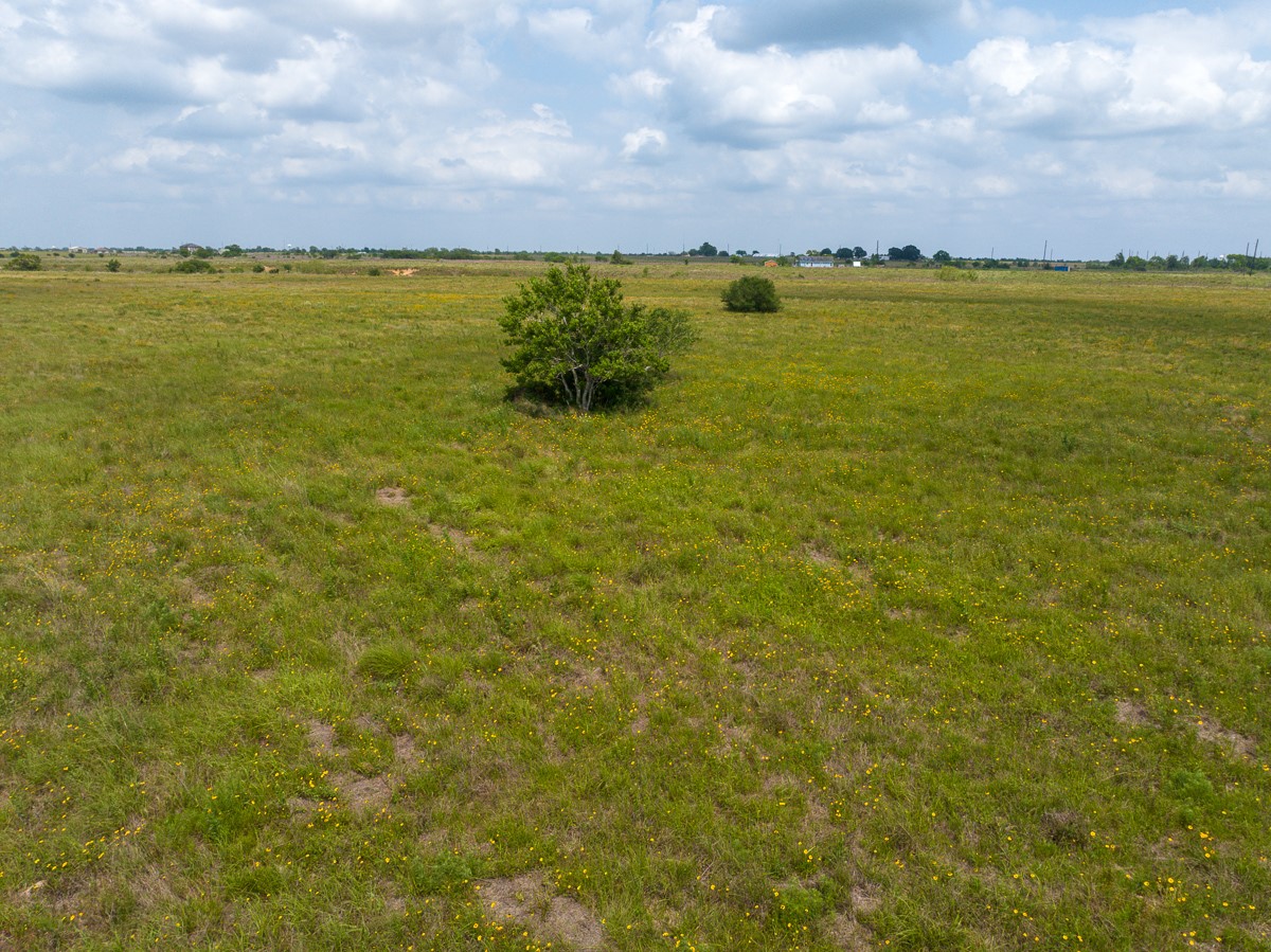 19 Wolchik Road Property Photo 15