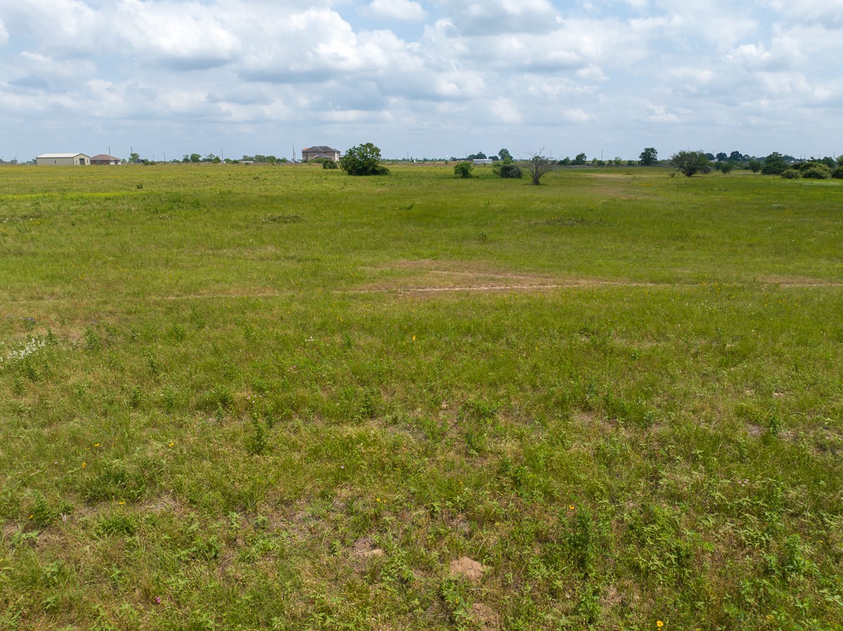 19 Wolchik Road Property Photo 27