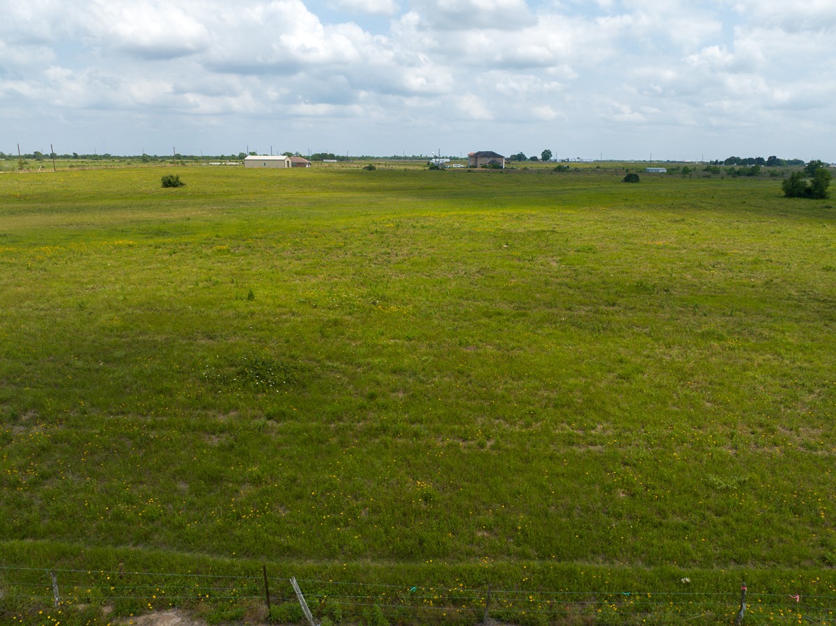 19 Wolchik Road Property Photo 30