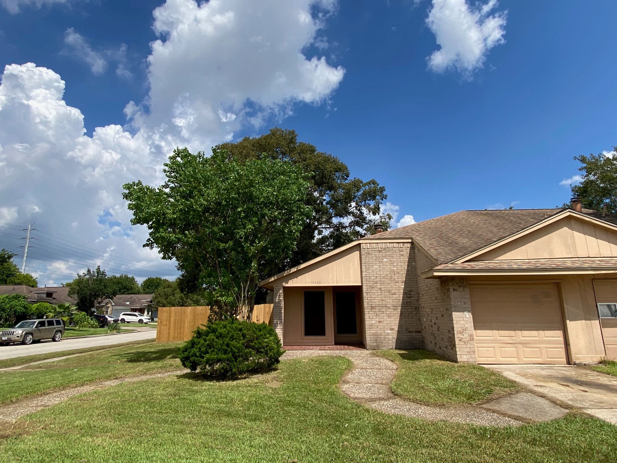 15105 Grassington Drive Property Photo