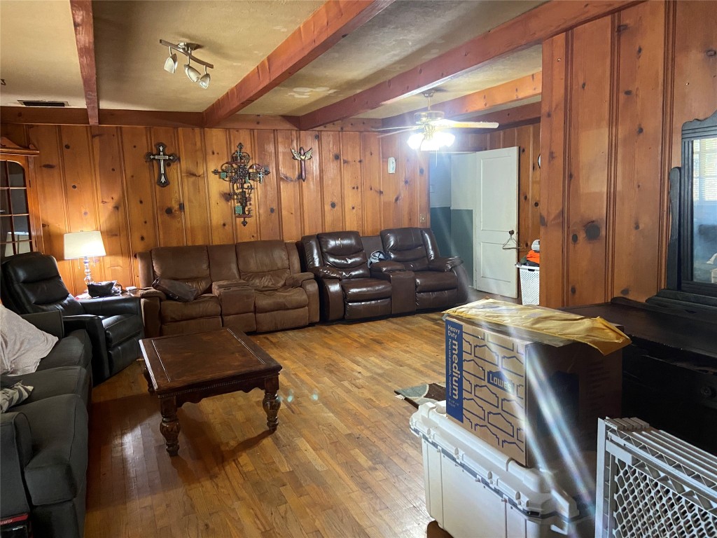 13946 Brownwood Street Property Photo 2