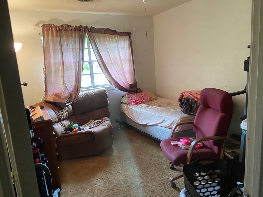 13946 Brownwood Street Property Photo 11