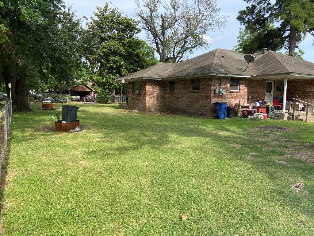 13946 Brownwood Street Property Photo 13