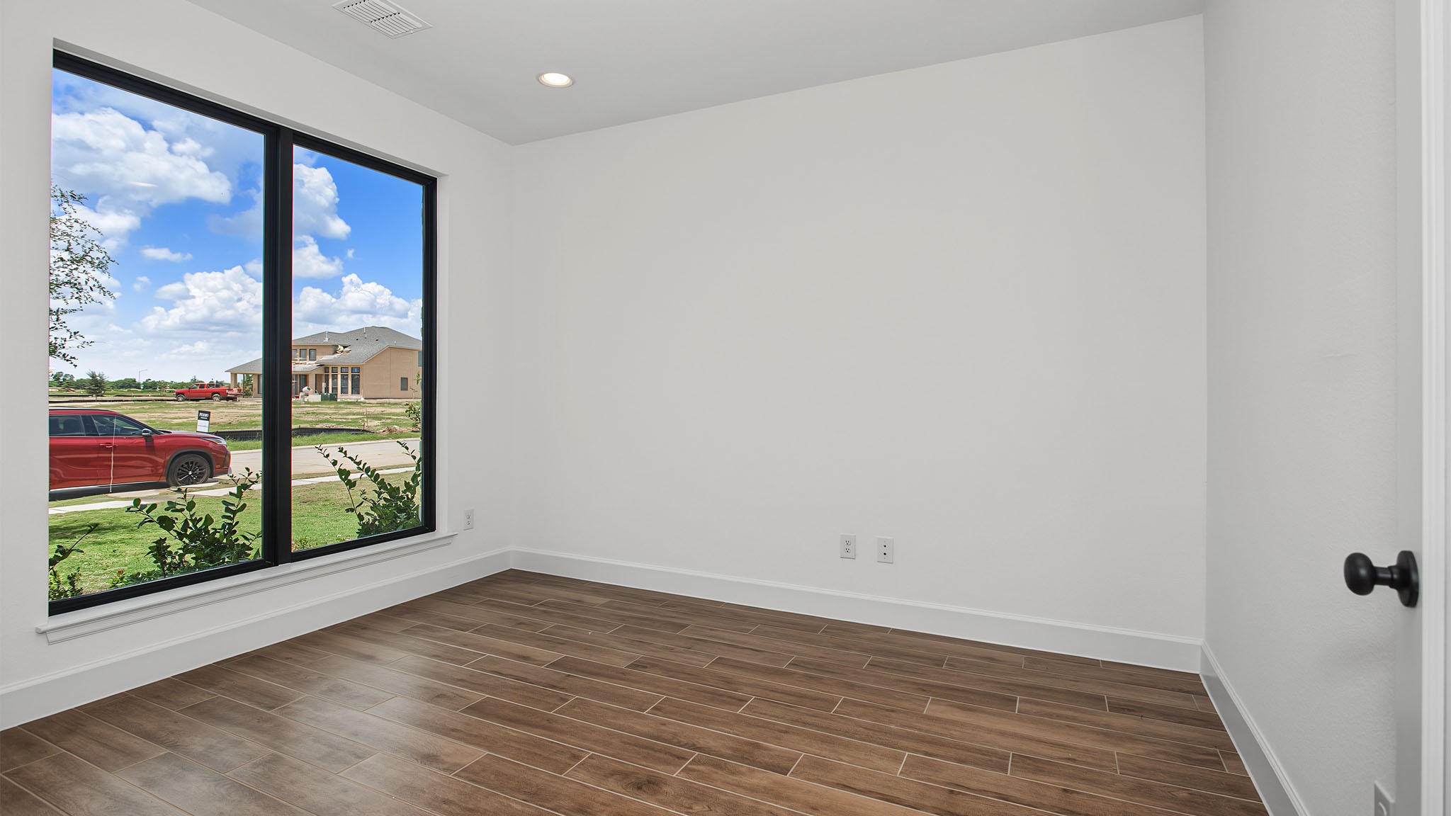 1105 River Rock Circle Property Photo 7