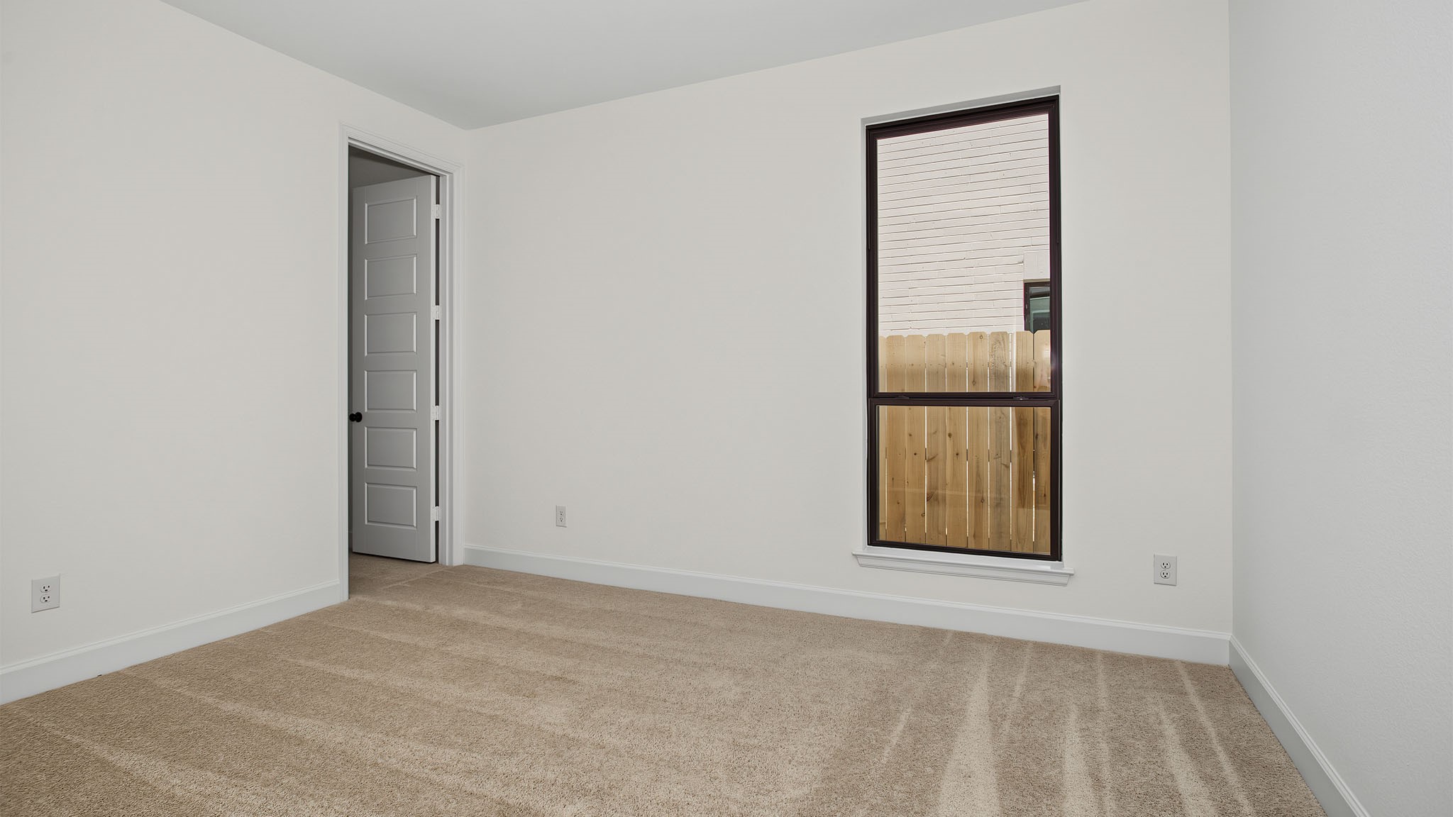 1105 River Rock Circle Property Photo 9