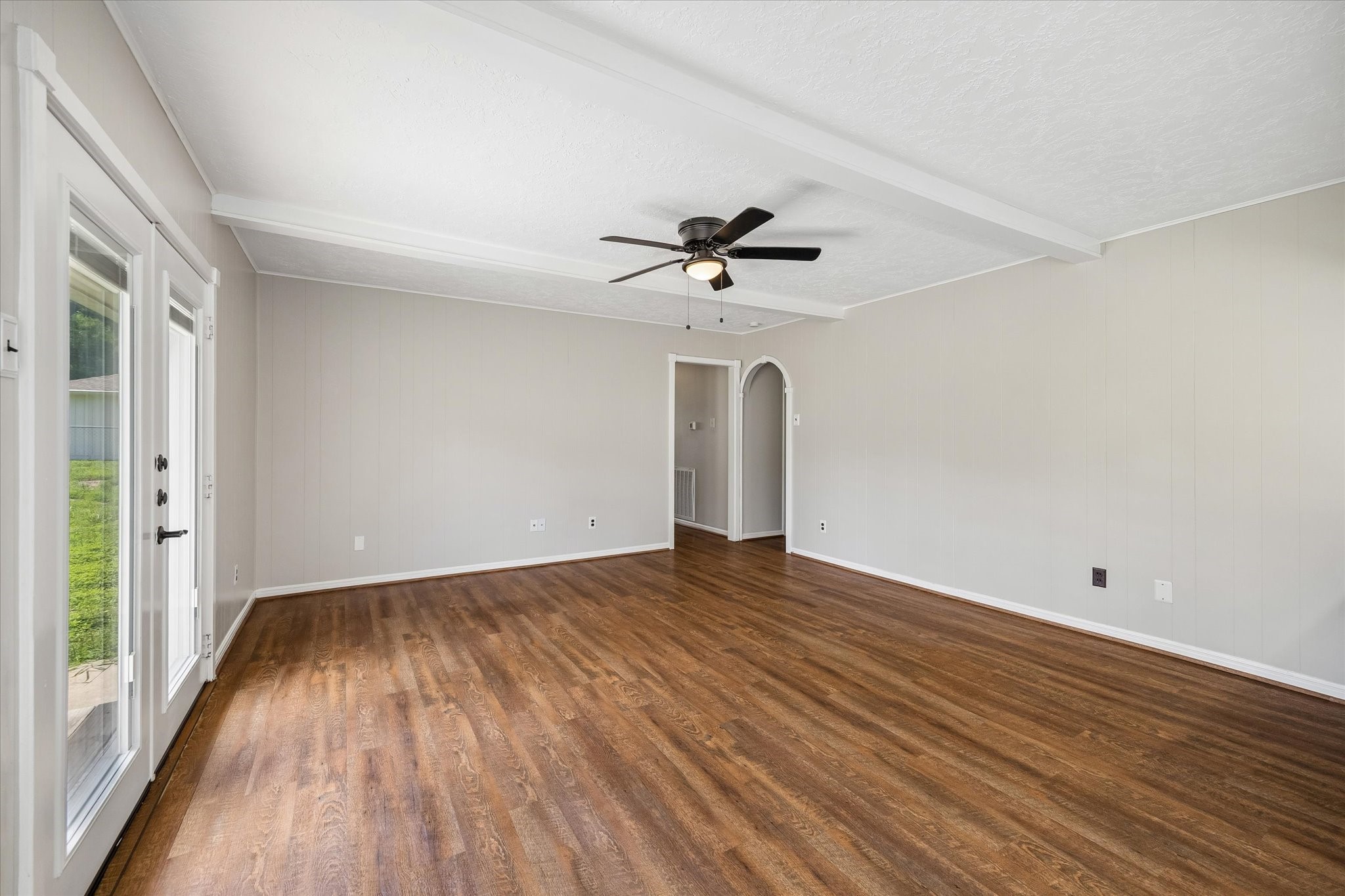 25114 Spring Ridge Drive Property Photo 7