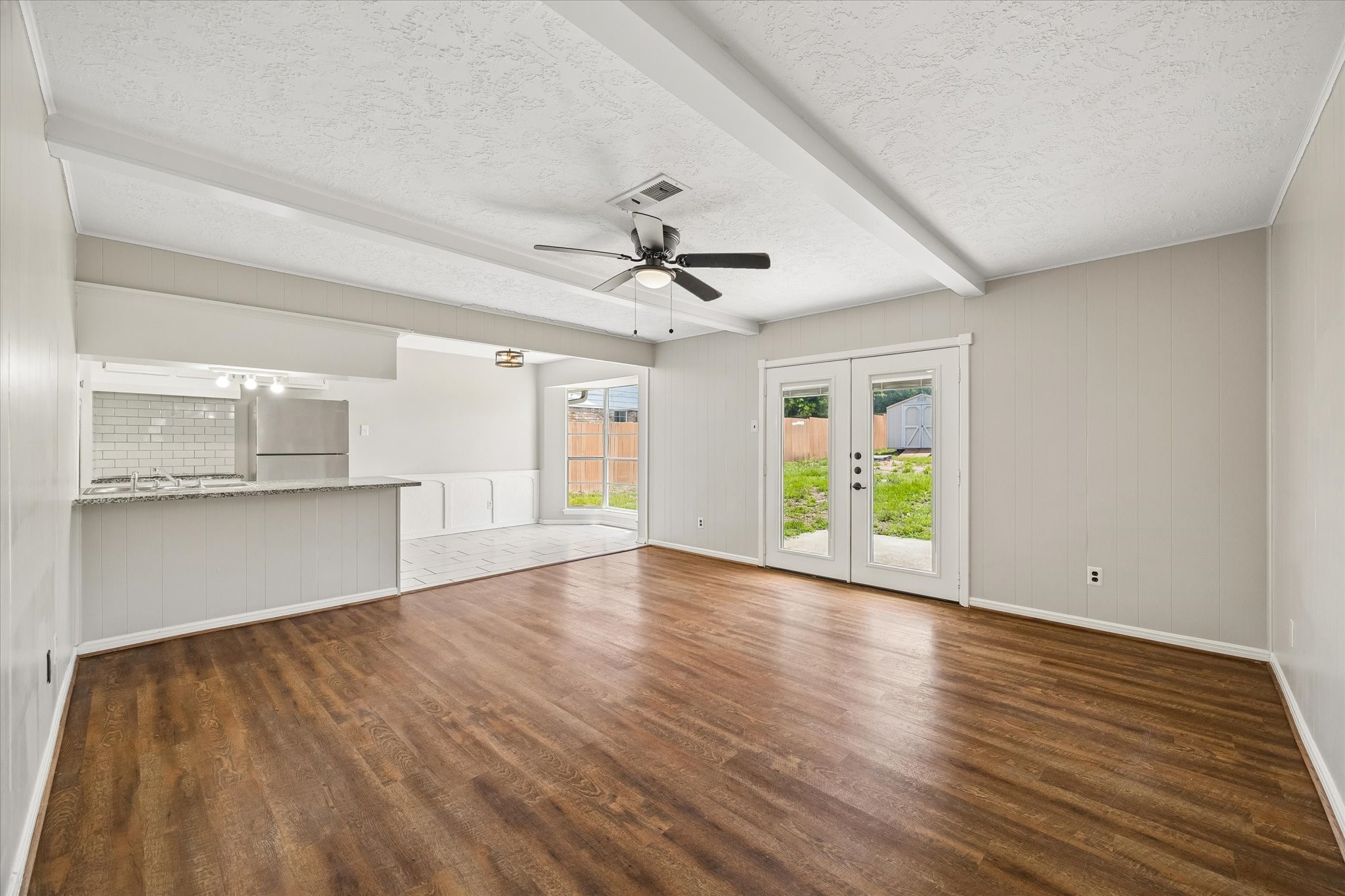 25114 Spring Ridge Drive Property Photo 9