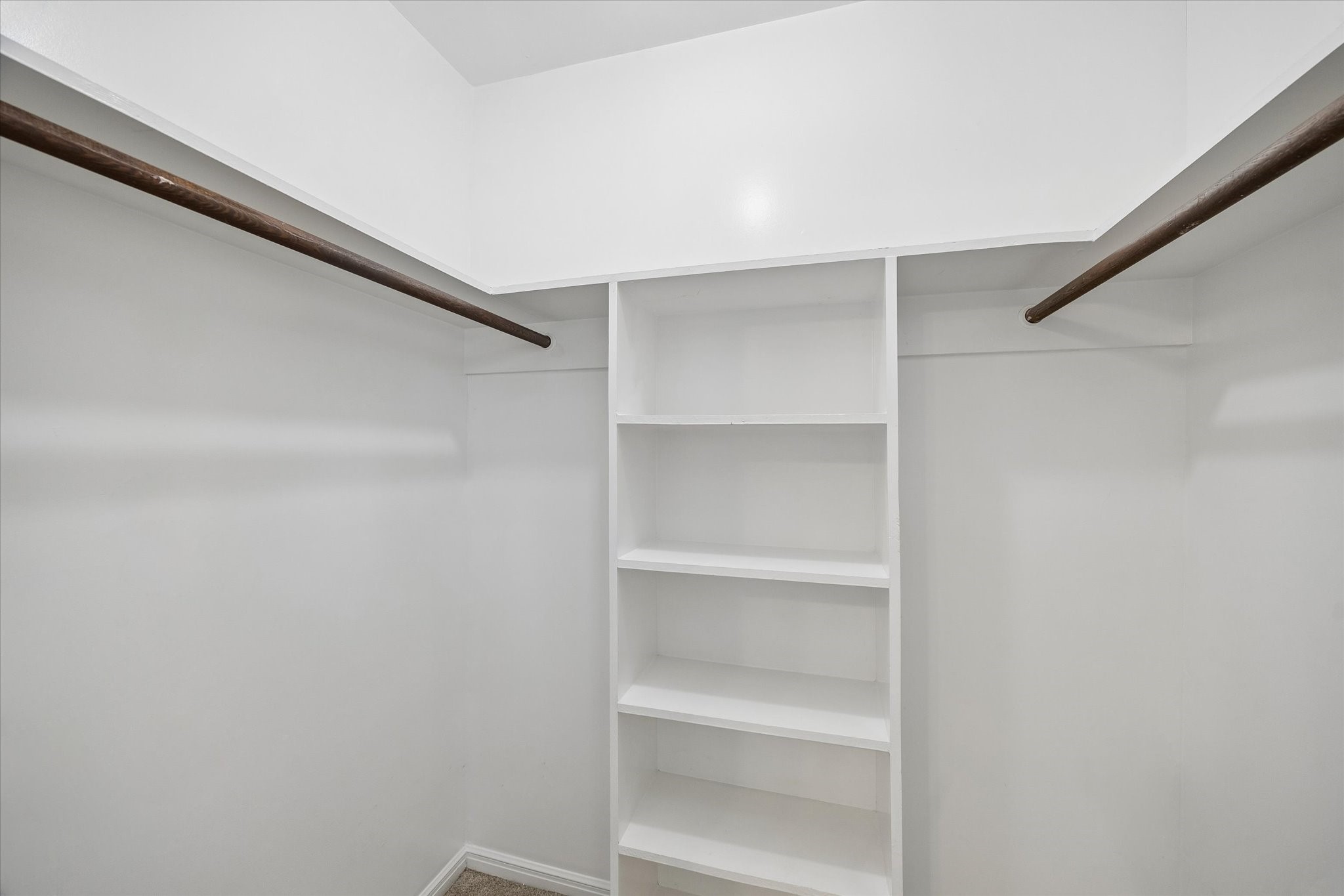25114 Spring Ridge Drive Property Photo 15