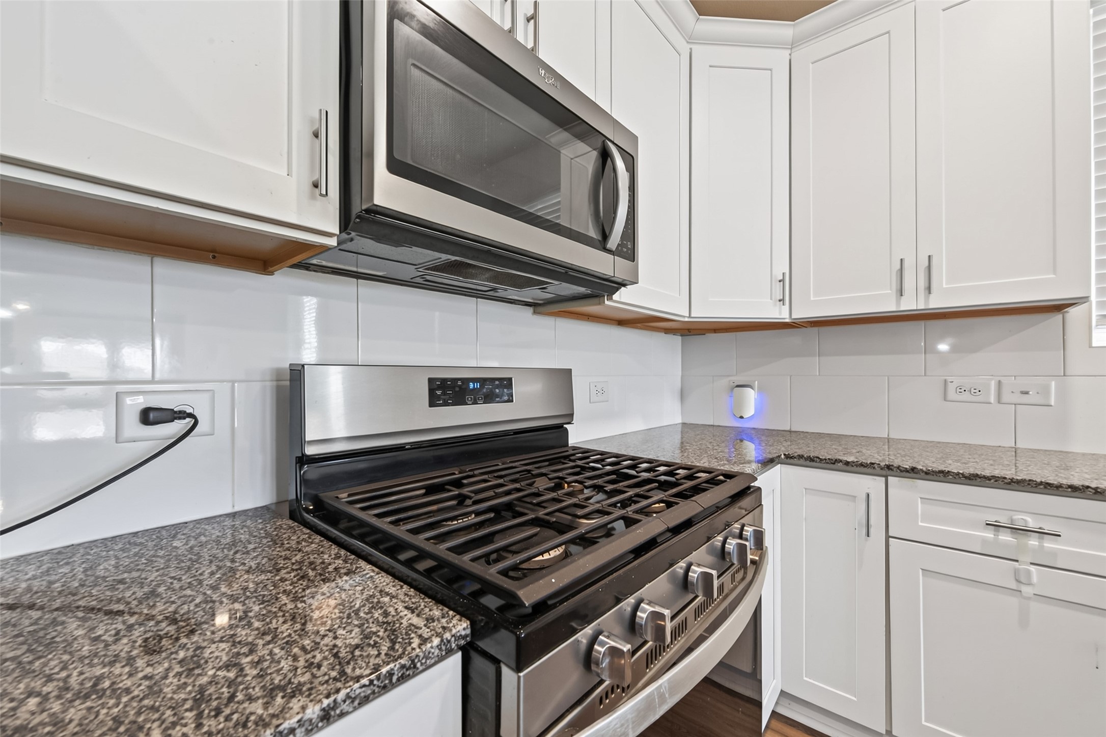 8111 Star Terrace Drive Property Photo 9