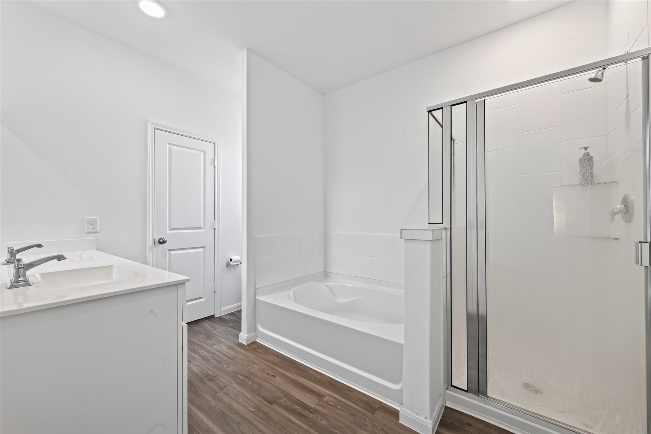 8111 Star Terrace Drive Property Photo 24