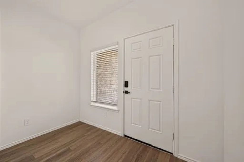 12338 Lariat Run Drive Property Photo 3