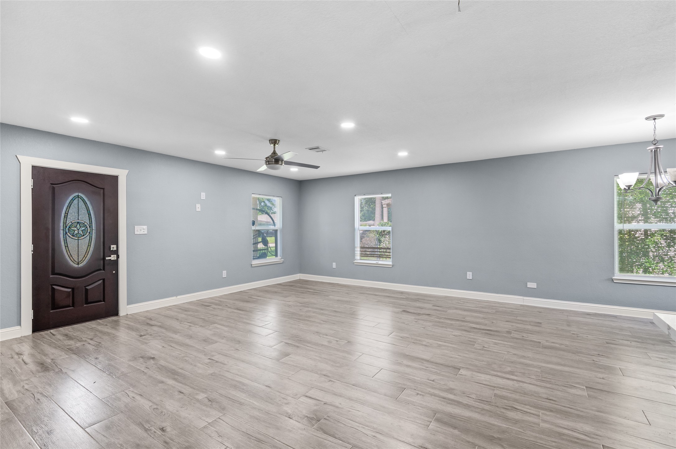 3853 Rosedale Street Property Photo 5